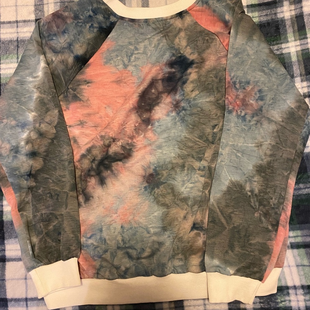 Tie dye sweatshirt